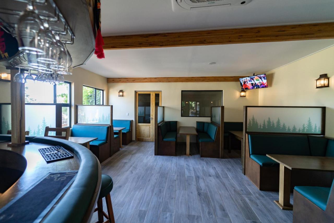 Gooderson Monks Cowl Golf Resort Champagne Valley Exterior foto