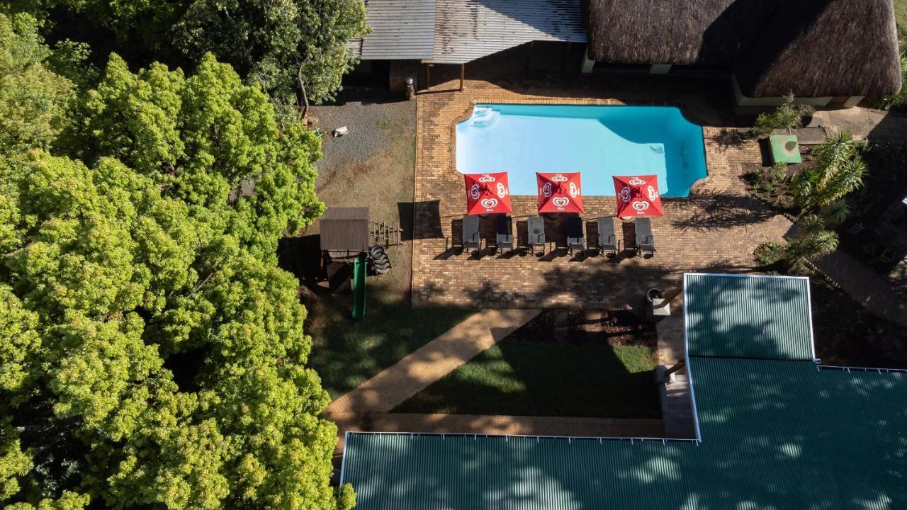 Gooderson Monks Cowl Golf Resort Champagne Valley Exterior foto