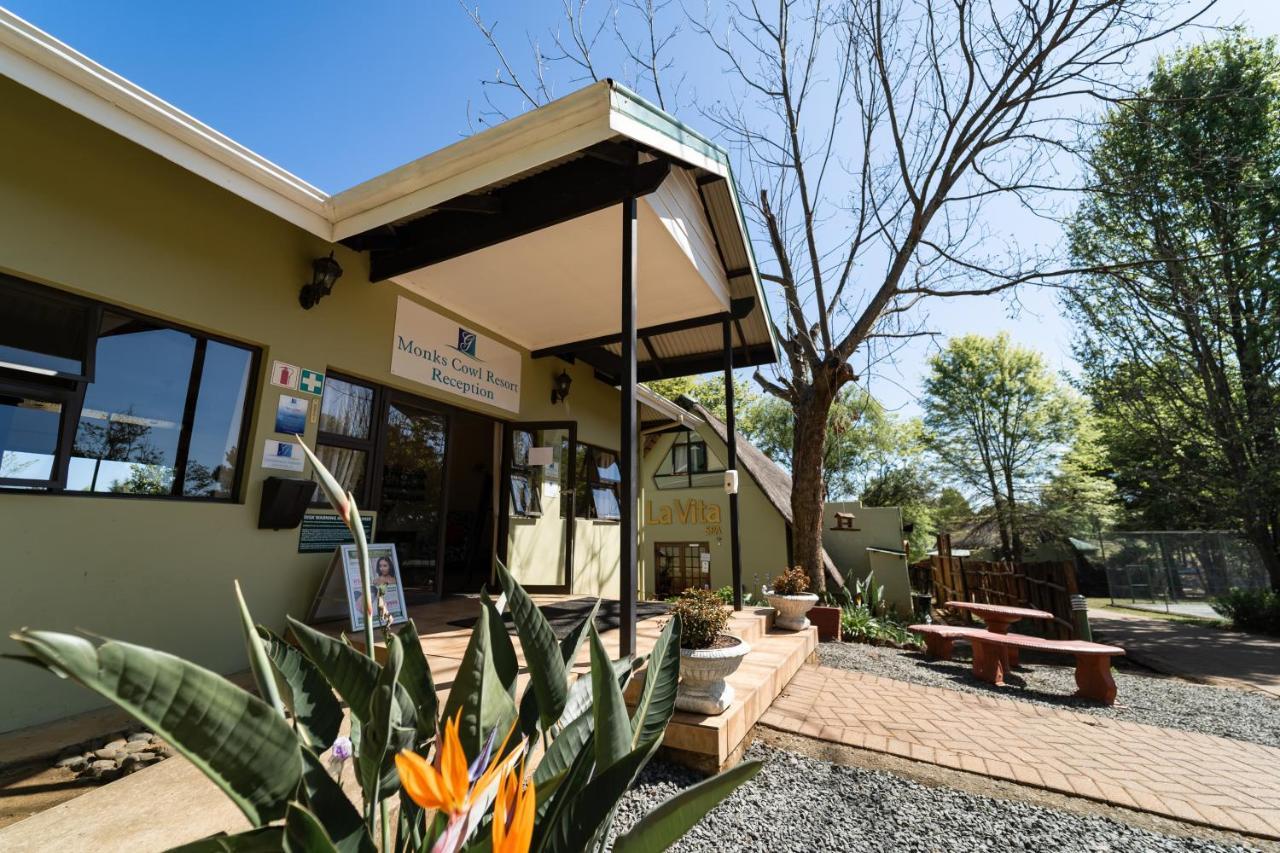 Gooderson Monks Cowl Golf Resort Champagne Valley Exterior foto