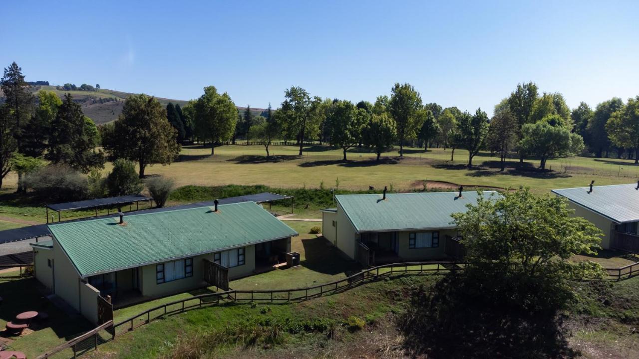 Gooderson Monks Cowl Golf Resort Champagne Valley Exterior foto