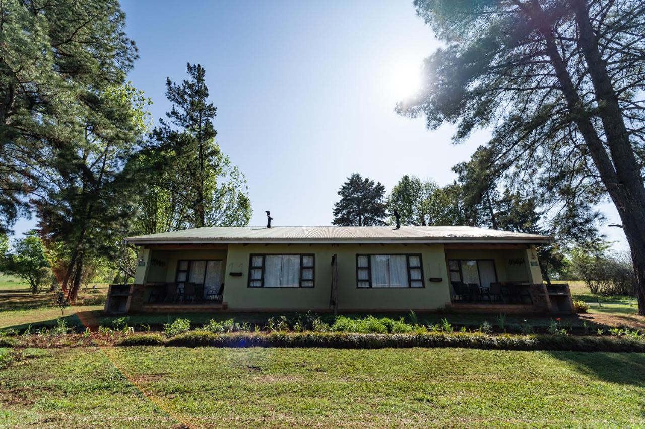 Gooderson Monks Cowl Golf Resort Champagne Valley Exterior foto