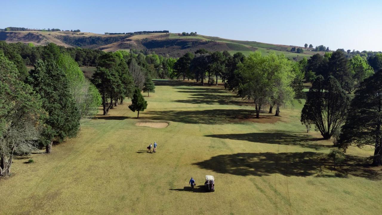 Gooderson Monks Cowl Golf Resort Champagne Valley Exterior foto