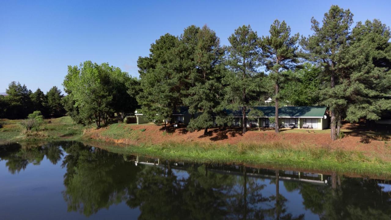 Gooderson Monks Cowl Golf Resort Champagne Valley Exterior foto